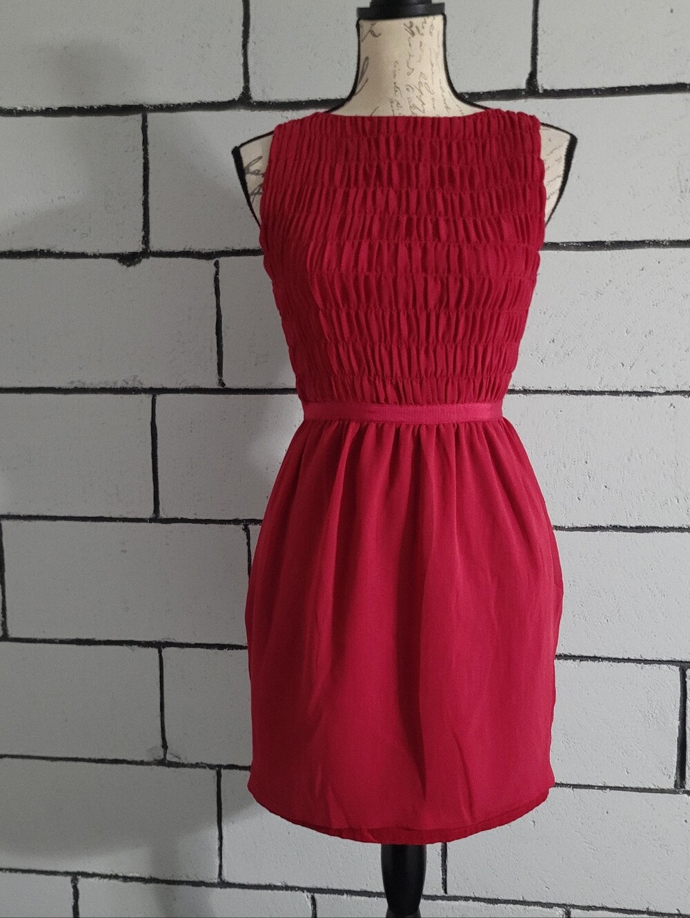 BUNDLE SALE! Armani Exchange Red Sleeveless Smocked Bodice Dress Sz 0P